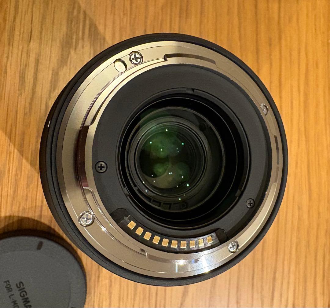 SIGMA 28-70mm F2.8 DG DNレンズ　Lマウント