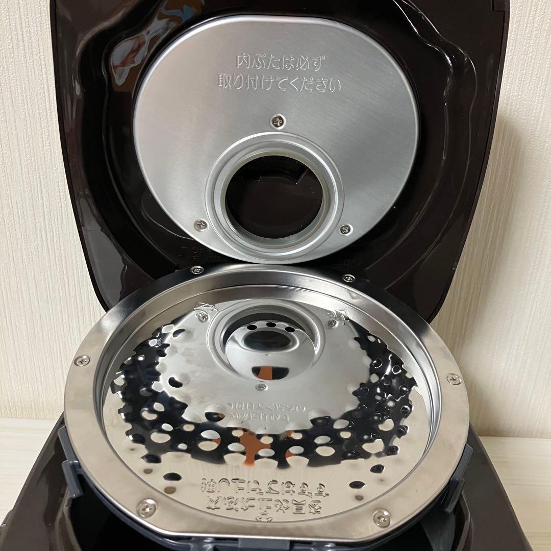 象印　炊飯器　2022年製　NP-GW05