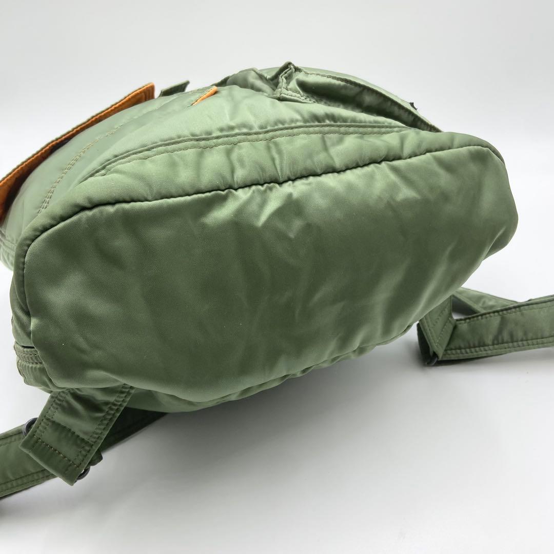極美品　PORTER ポーター　タンカー　リュック　メンズ　カーキ　グリーン