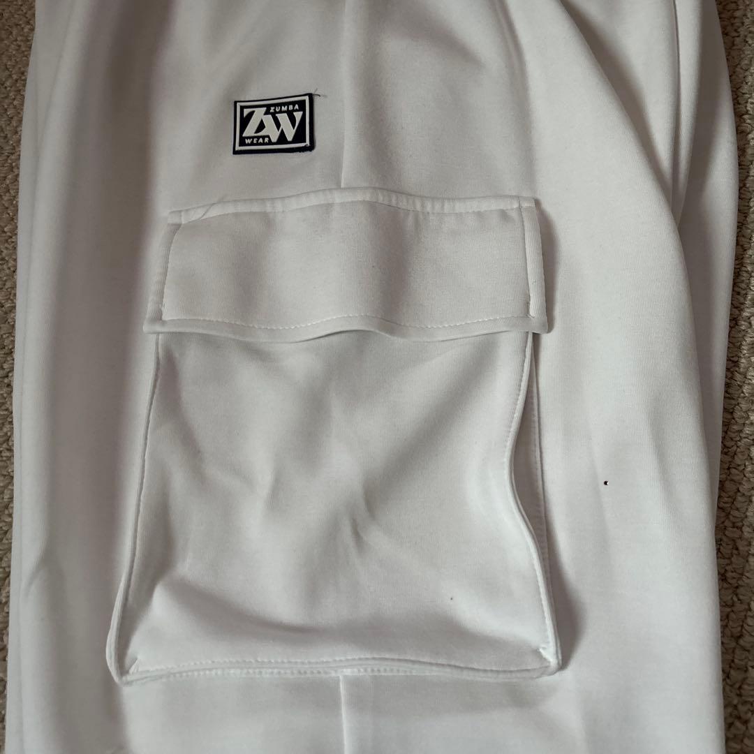 ZUMBA WEAR 正規品！ホワイトカーゴパンツ