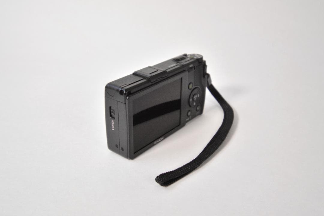 RICOH GR DIGITAL Ⅳ（革ケース・他付属品付）
