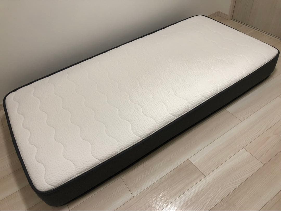 NELL（ネル）マットレス　シングル