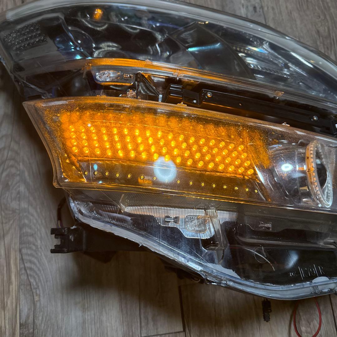 送料込み　20 ヴェルファイア ヘッドライト カスタム　運転席側