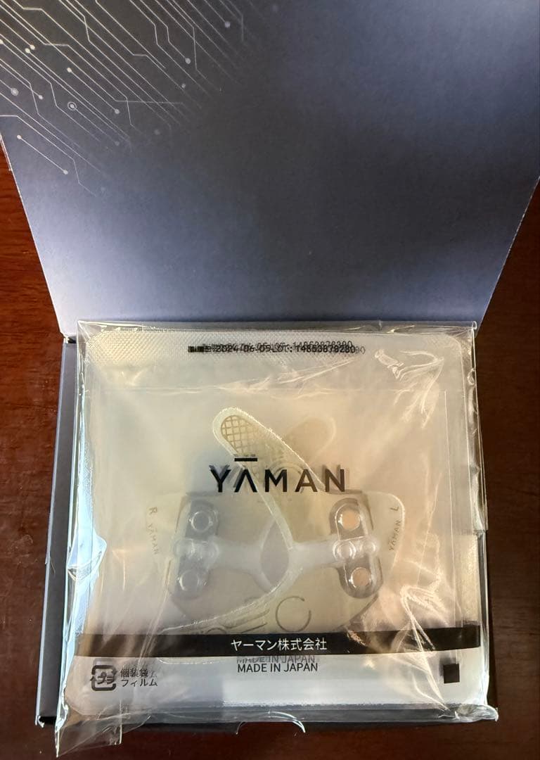 YAMANウェアラブル美顔器デザインリフト￼ 目元用シート未開封8セット