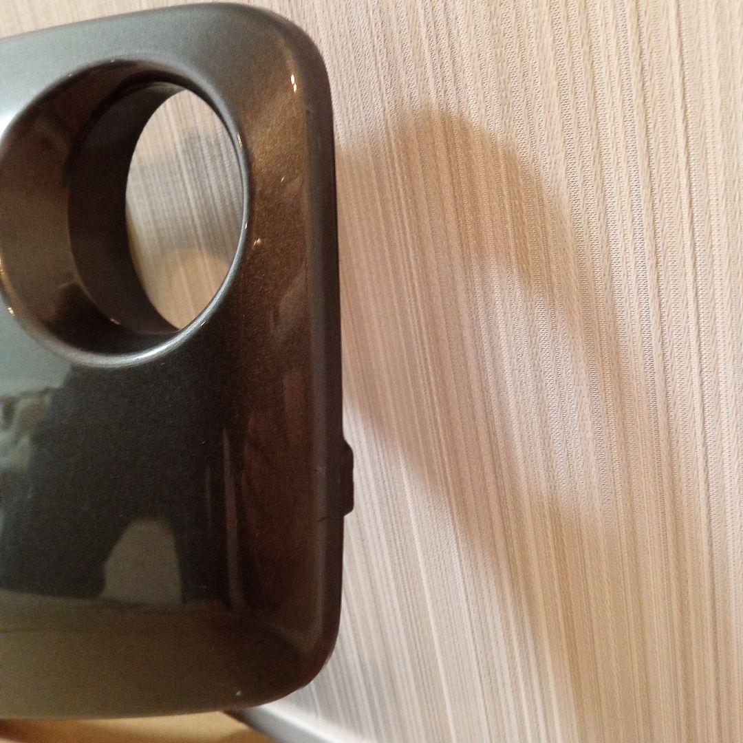 フロントグリル新型ジムニー、シエラ、ノマド、スズキエンブレムグリルガンメタリック