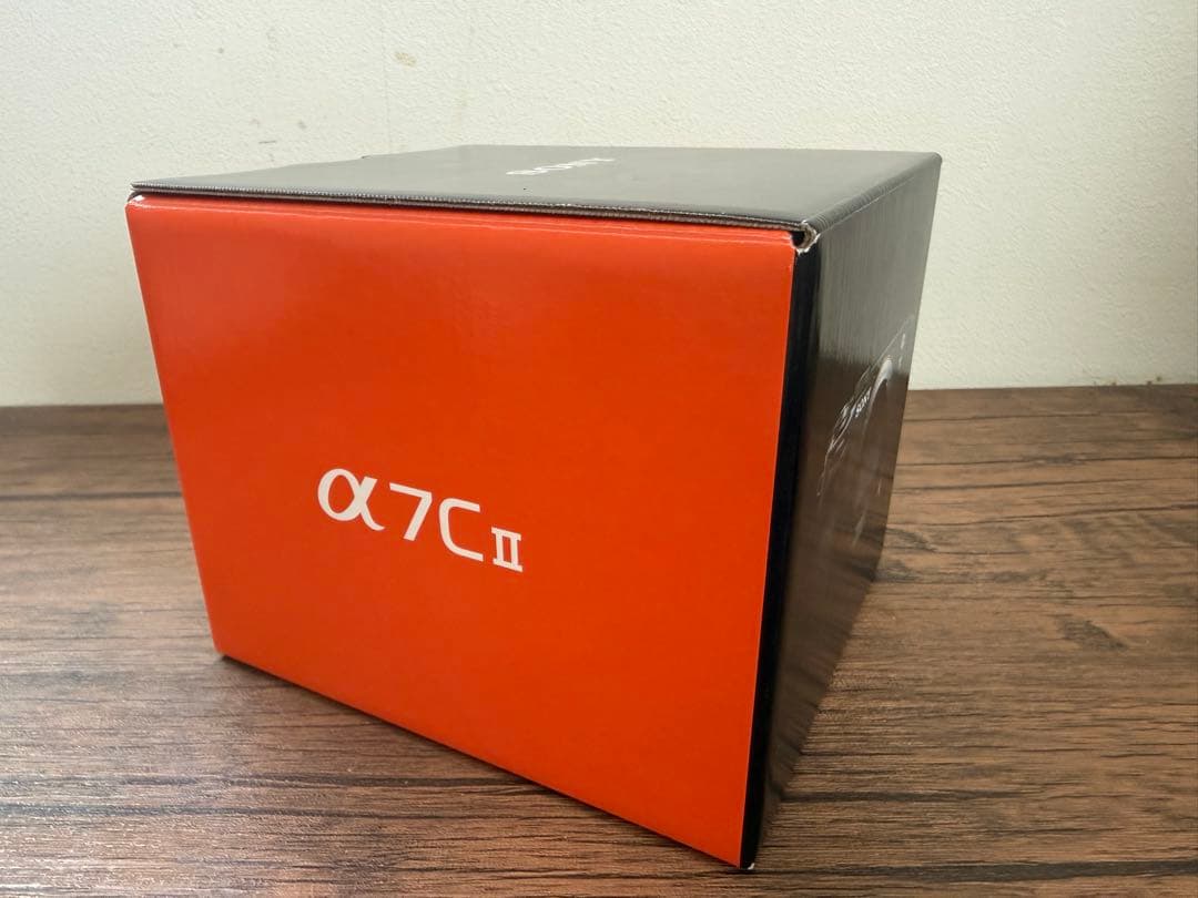 SONY α7C II 本体と付属品おまけSmallRigグリップ