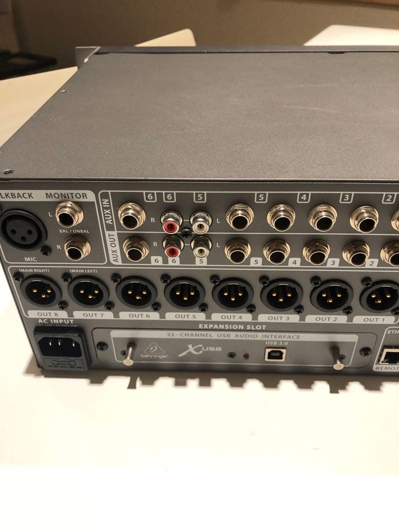 ベリンガー X32 RACK
