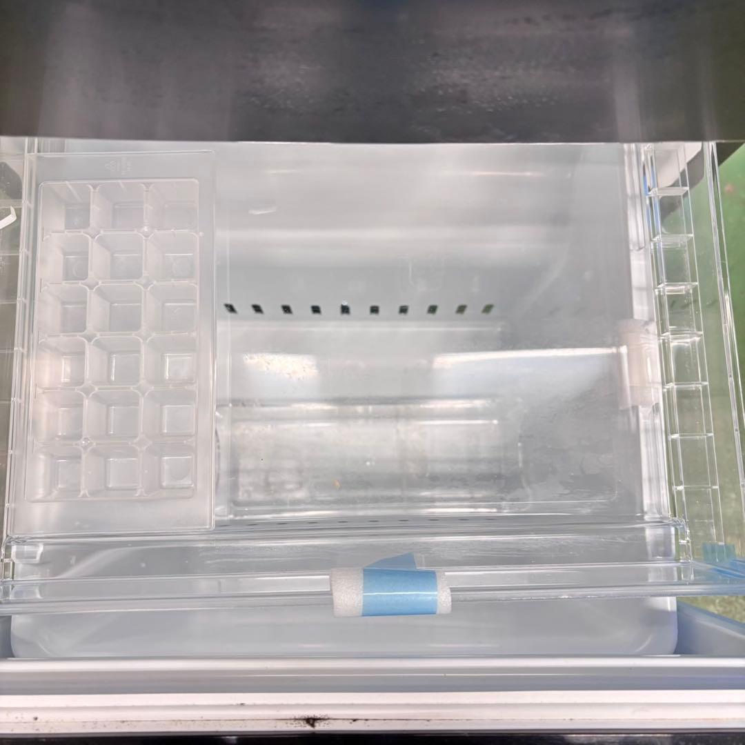 681 ヤマダセレクト　ブラック　冷蔵庫　100〜200L 一人暮らし　24年製