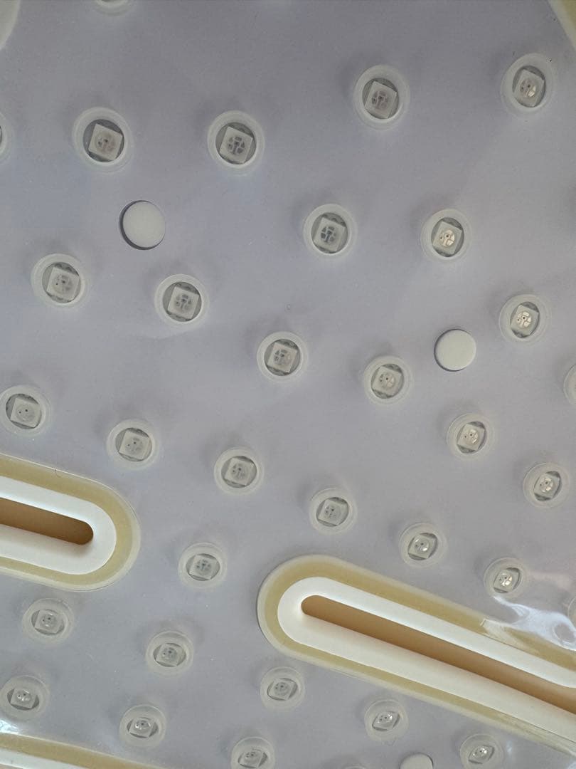 ボディ・フェイスケア CURRENTBODY LED NECK & DEC PERFECTOR