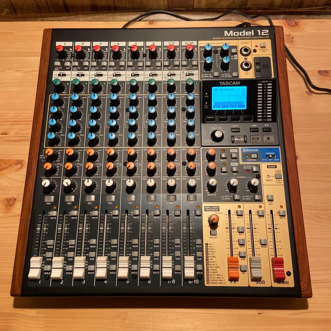 TASCAM Model12 ミキサー オーディオインターフェイス