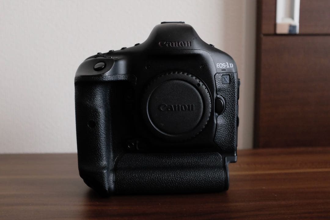 Canon EOS-1D X デジタル一眼レフカメラ 付属品・元箱付き
