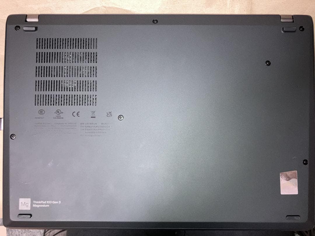 【美品】ThinkPad X13 Gen3 i5-1235U 16GB