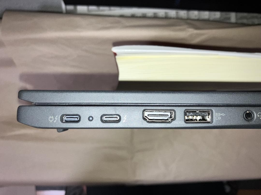 【美品】ThinkPad X13 Gen3 i5-1235U 16GB