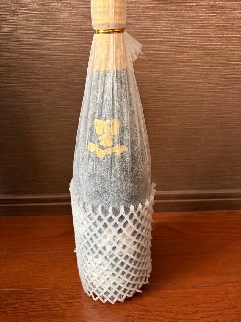 佐藤　黒、白　２本　1800ml 本格焼酎　個包装、化粧箱入　2025年製造