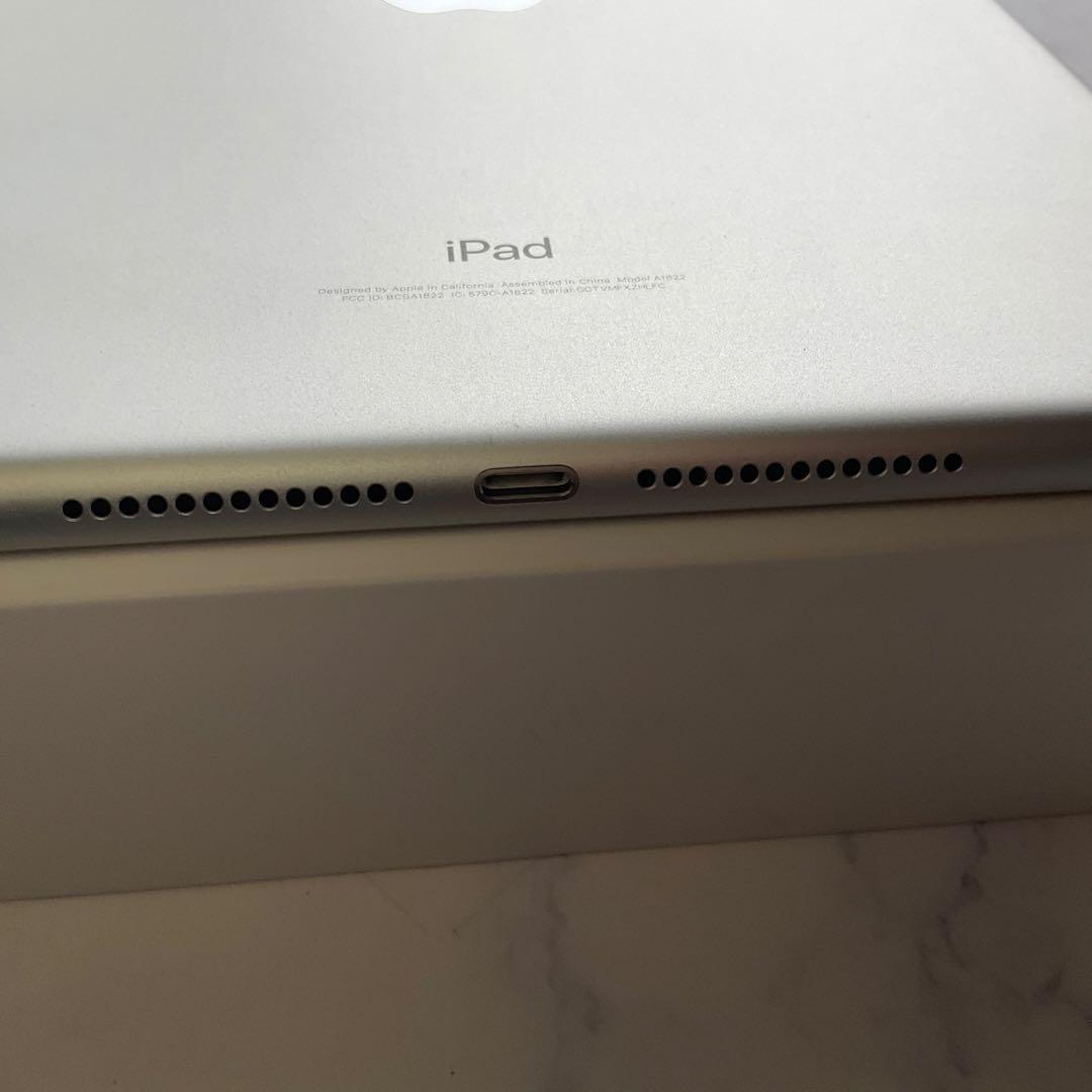 【美品】Apple iPad 第5世代 Wi-Fi 32GB