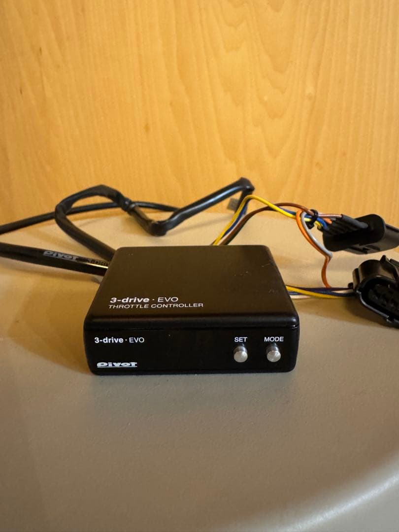 3-drive EVO スロットルコントローラー　ジムニー　jb64 jb74