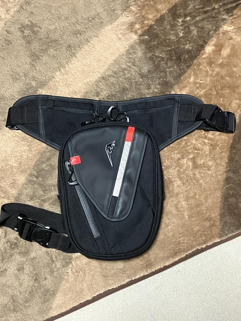 KUSHITANI クシタニ　レッグバッグ　K-3588　新同美品