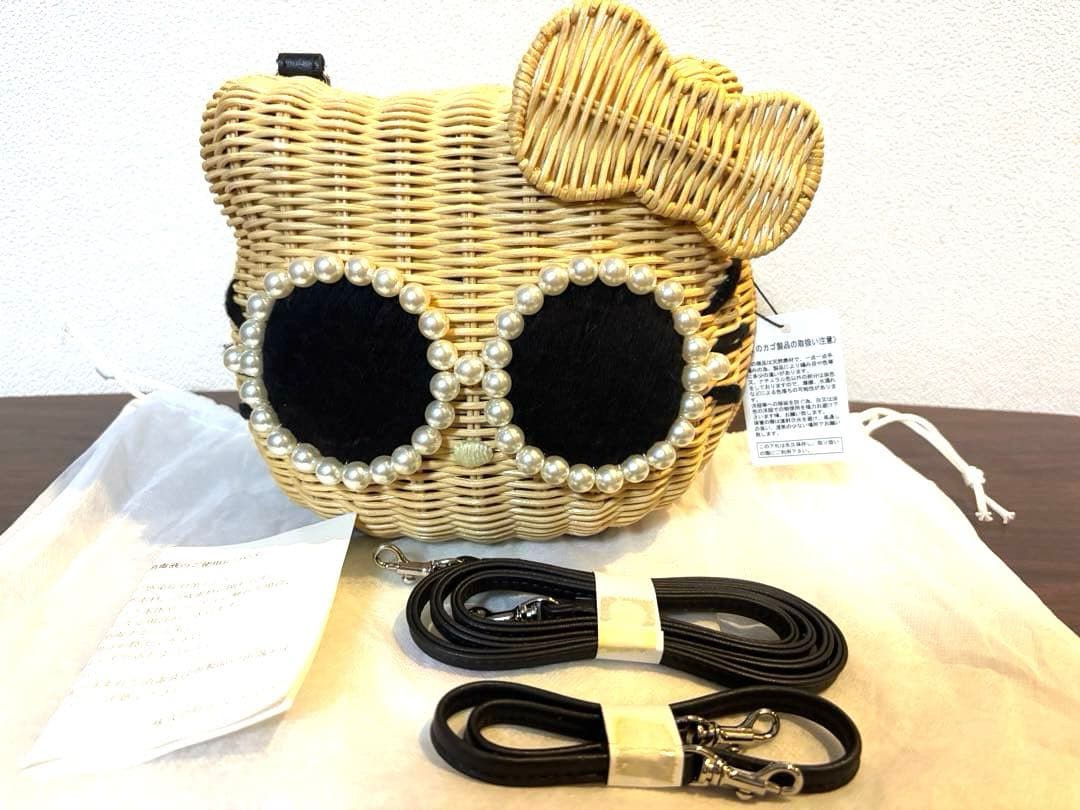 希少a-jolie x Hello Kitty コラボレーションバッグ新品未使用