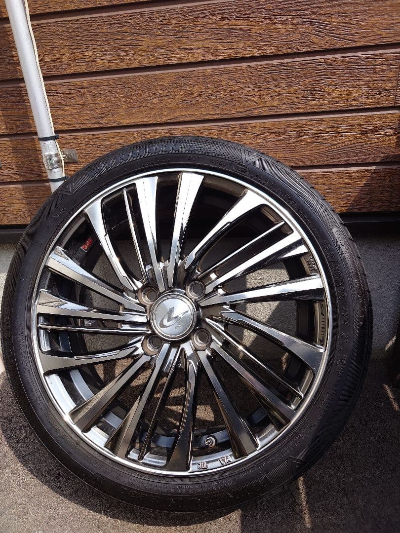 １６インチ　タイヤアルミ４本セット