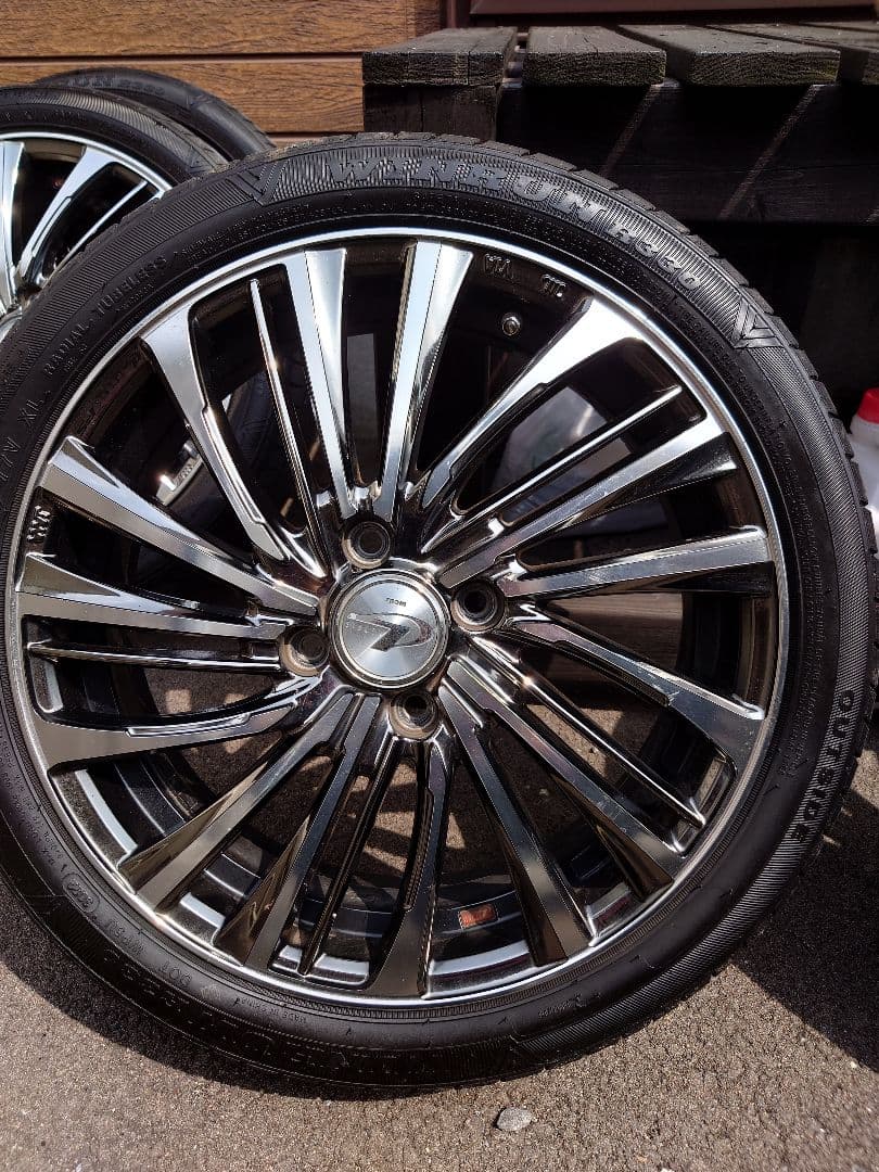 １６インチ　タイヤアルミ４本セット