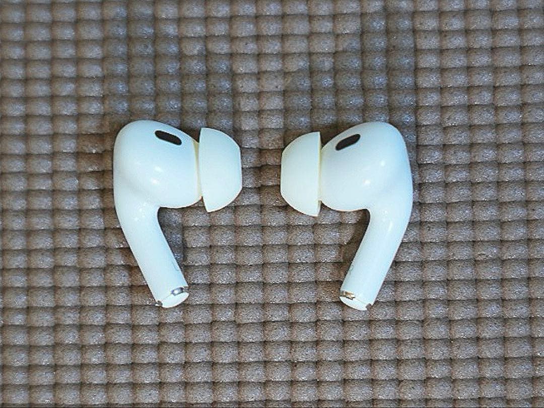 AirPods Pro2 本体 ​​​​MagSafe充電ケース（USB-C）