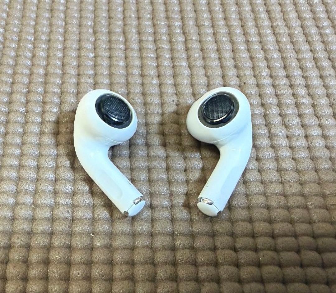 AirPods Pro2 本体 ​​​​MagSafe充電ケース（USB-C）