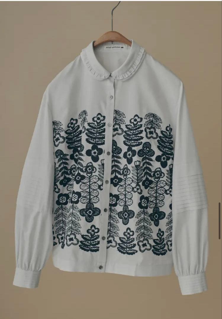 未使用 ミナペルホネン 38 swing garden ブラウス