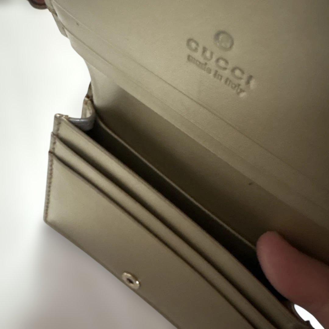 GUCCI ゴールドレザー 名刺入れ　超美品です。箱付き。値下げしました。