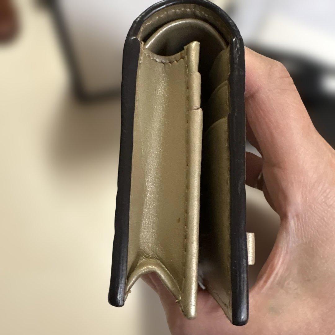 GUCCI ゴールドレザー 名刺入れ　超美品です。箱付き。値下げしました。