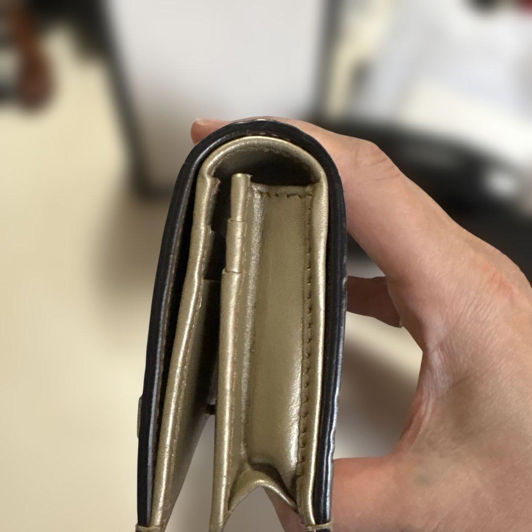 GUCCI ゴールドレザー 名刺入れ　超美品です。箱付き。値下げしました。
