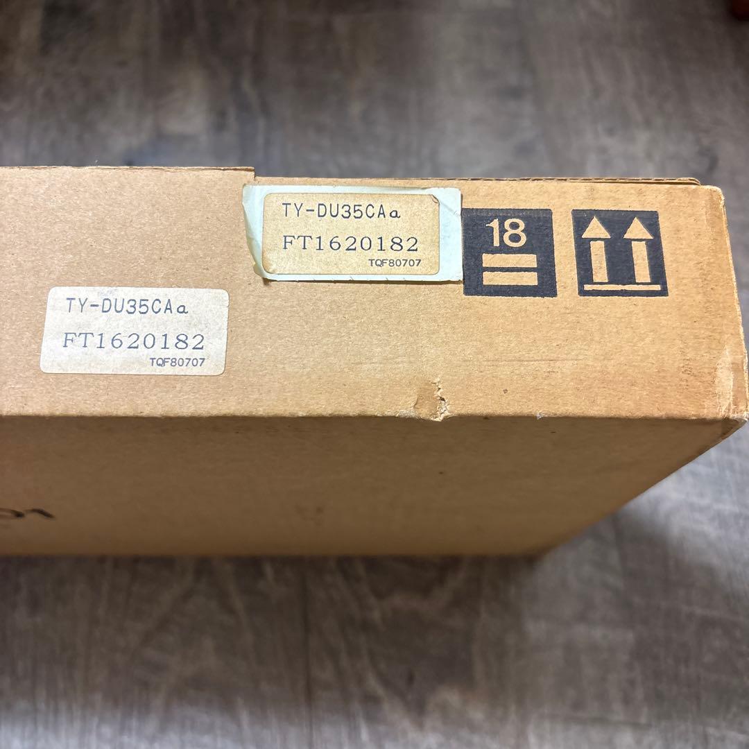 新品　当時物　ダイバーシティアンテナ車載用 TY-DU35CAa