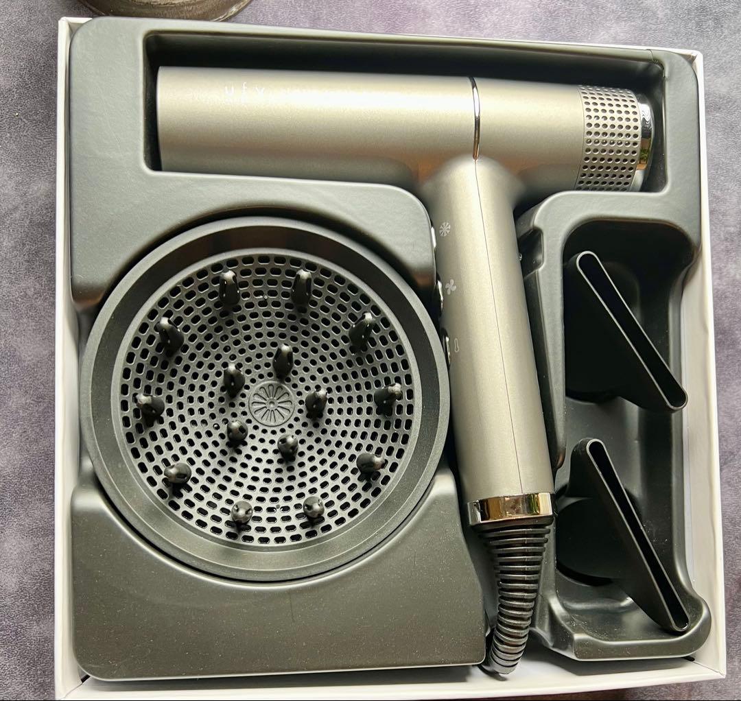 【美品】ufvライトヘアドライヤー