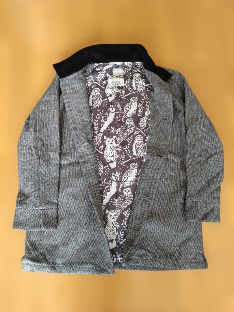 SOUSOU 尾州ツイード綾織 スタンドカラーショートコート鈍色 フクロウ柄