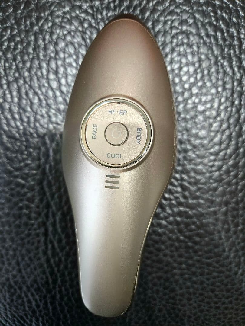 ☆ME ラボンエクラ 美顔器　付属品完備　美品☆