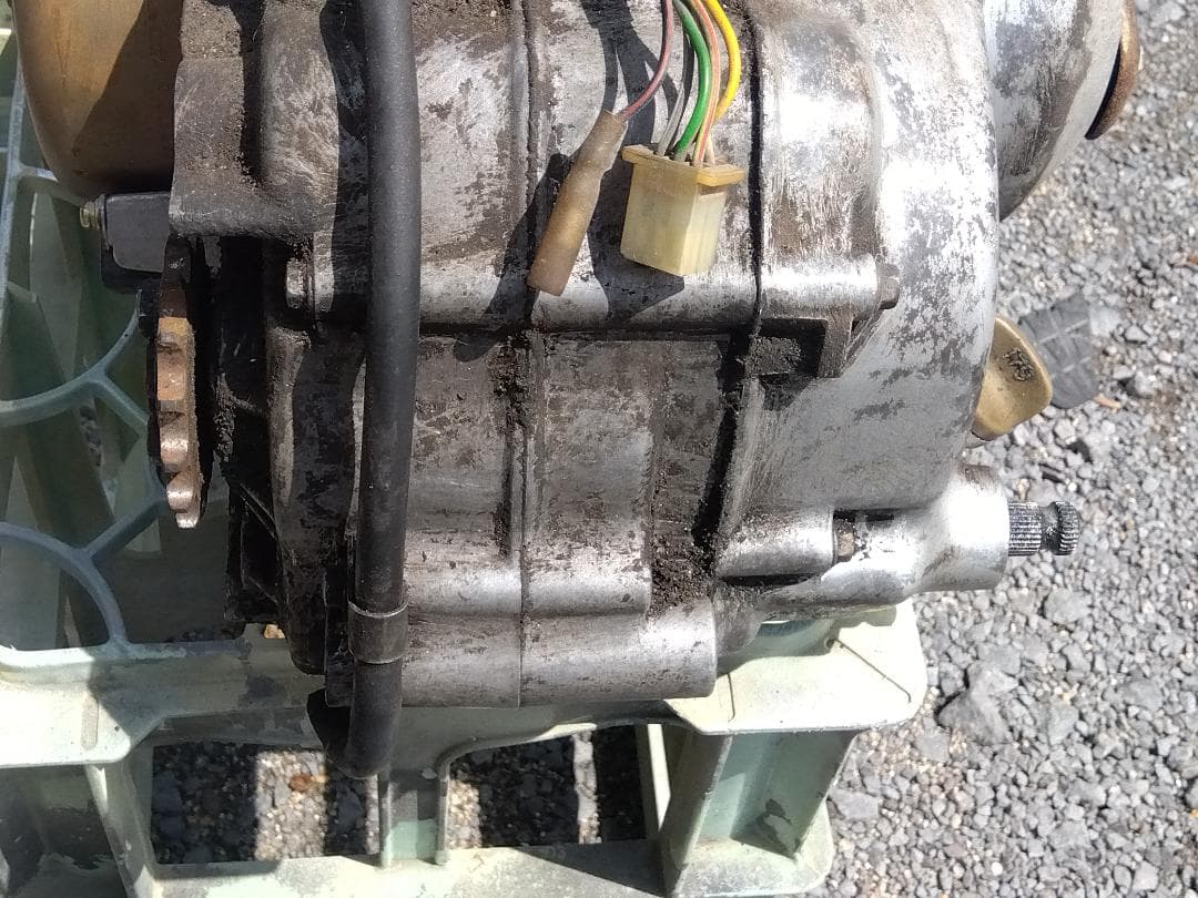 ホンダ　シャリー　6V CDI 純正49cc AT エンジン