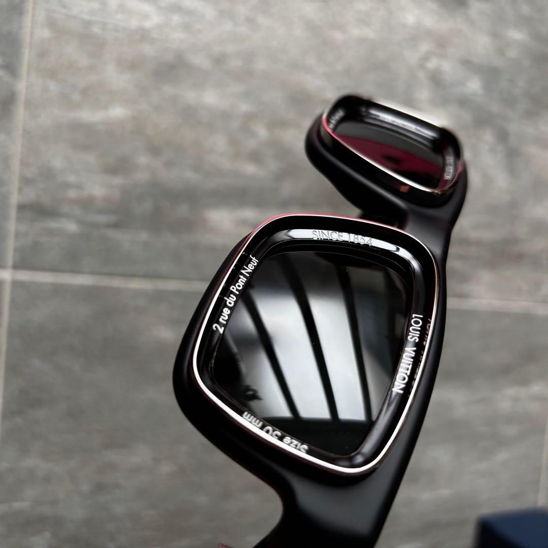 ゆきLOUIS VUITTON サングラス・LV スーパーヴィジョン