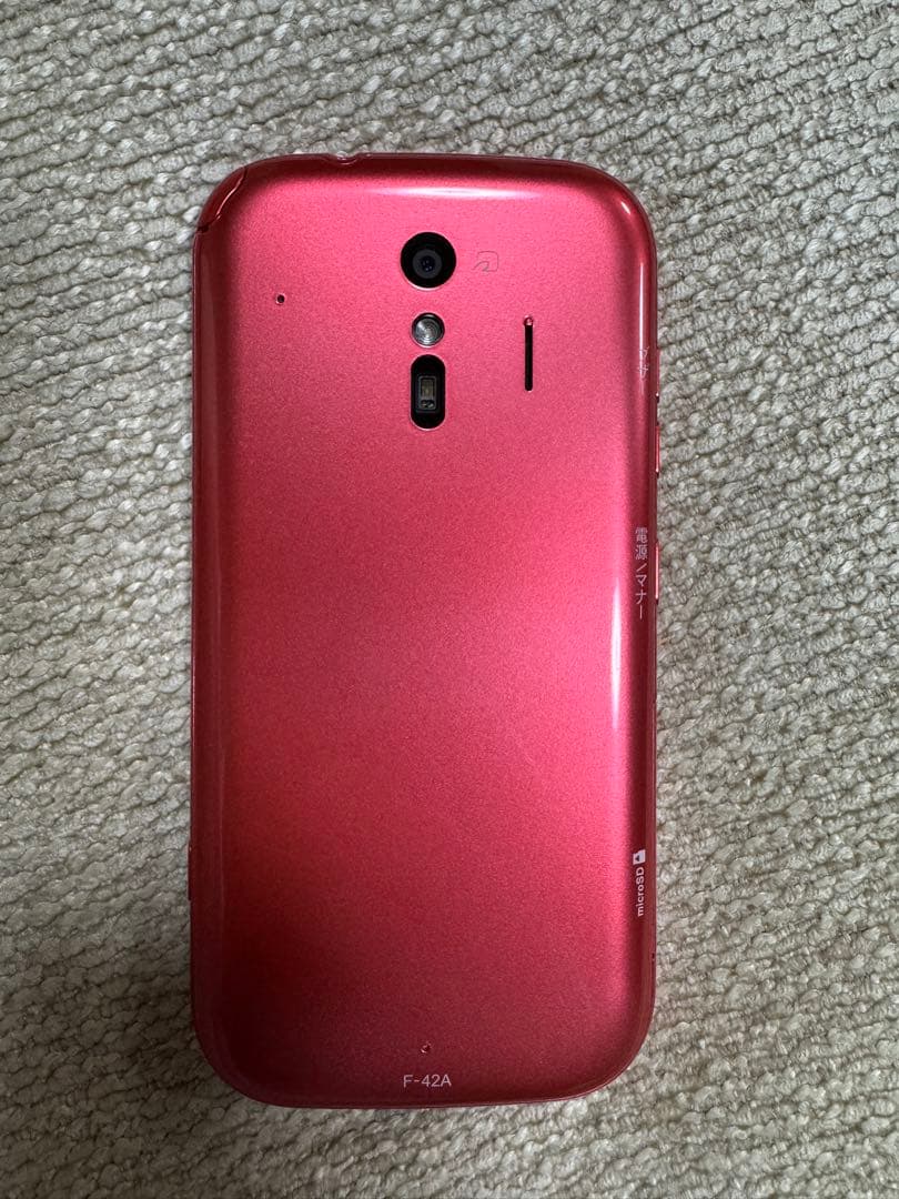 らくらくホンdocomo F-42A ピンク 本体 + ケース