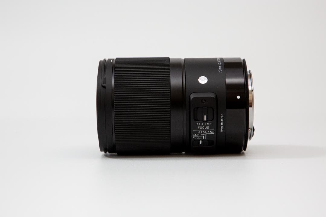SIGMA Art 70mm F2.8 DG MACRO キヤノンEFマウント