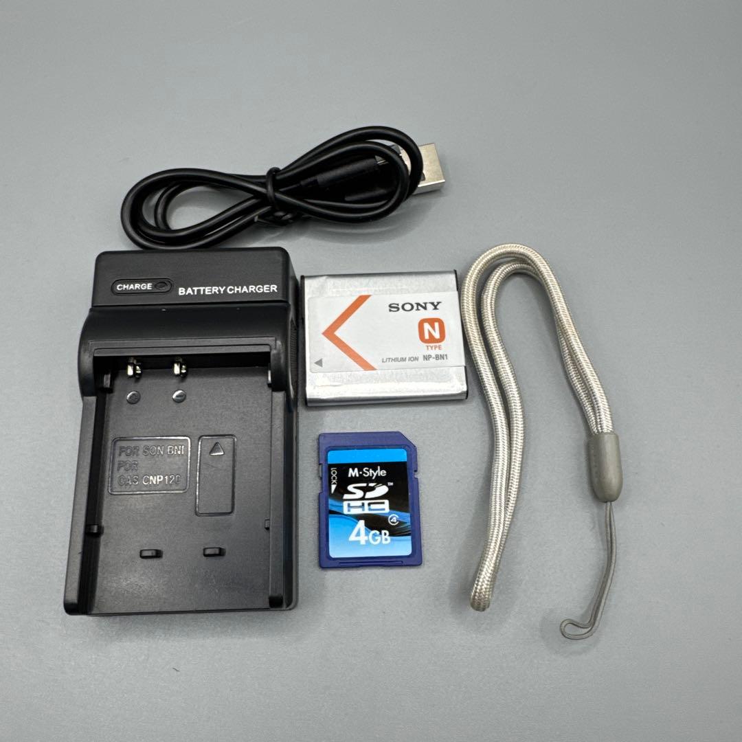 B024 SONY Cyber shot DSC W320 サイバーショット