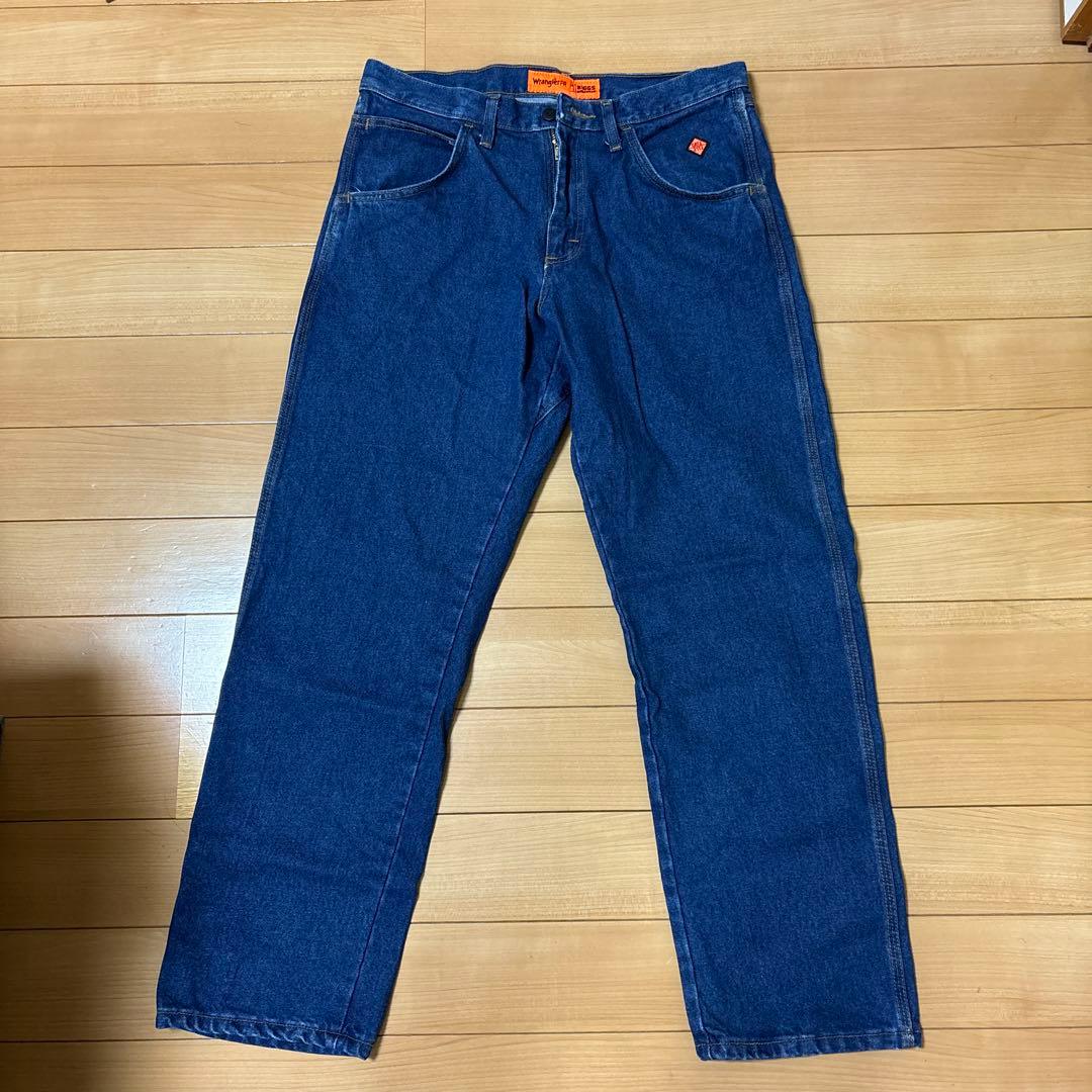 海外限定　FR Carpenter 32x30 apartment