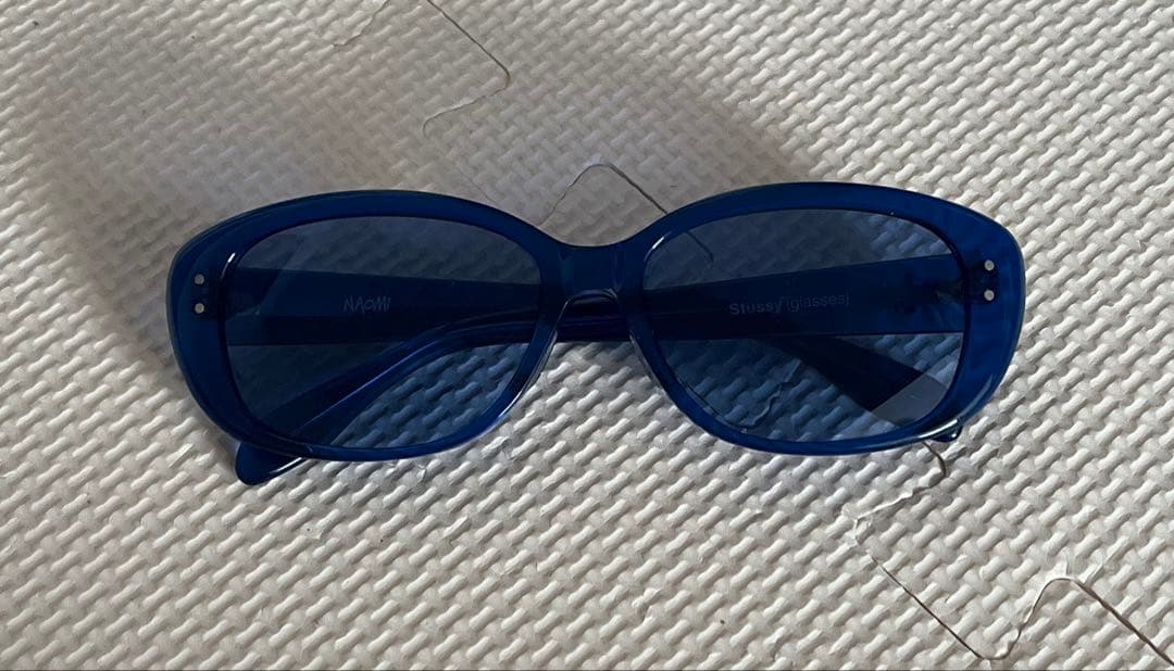 STUSSY×T19 NAOMI サングラス ティーナインティーン