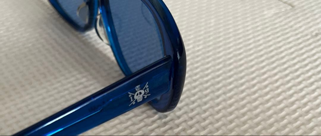 STUSSY×T19 NAOMI サングラス ティーナインティーン