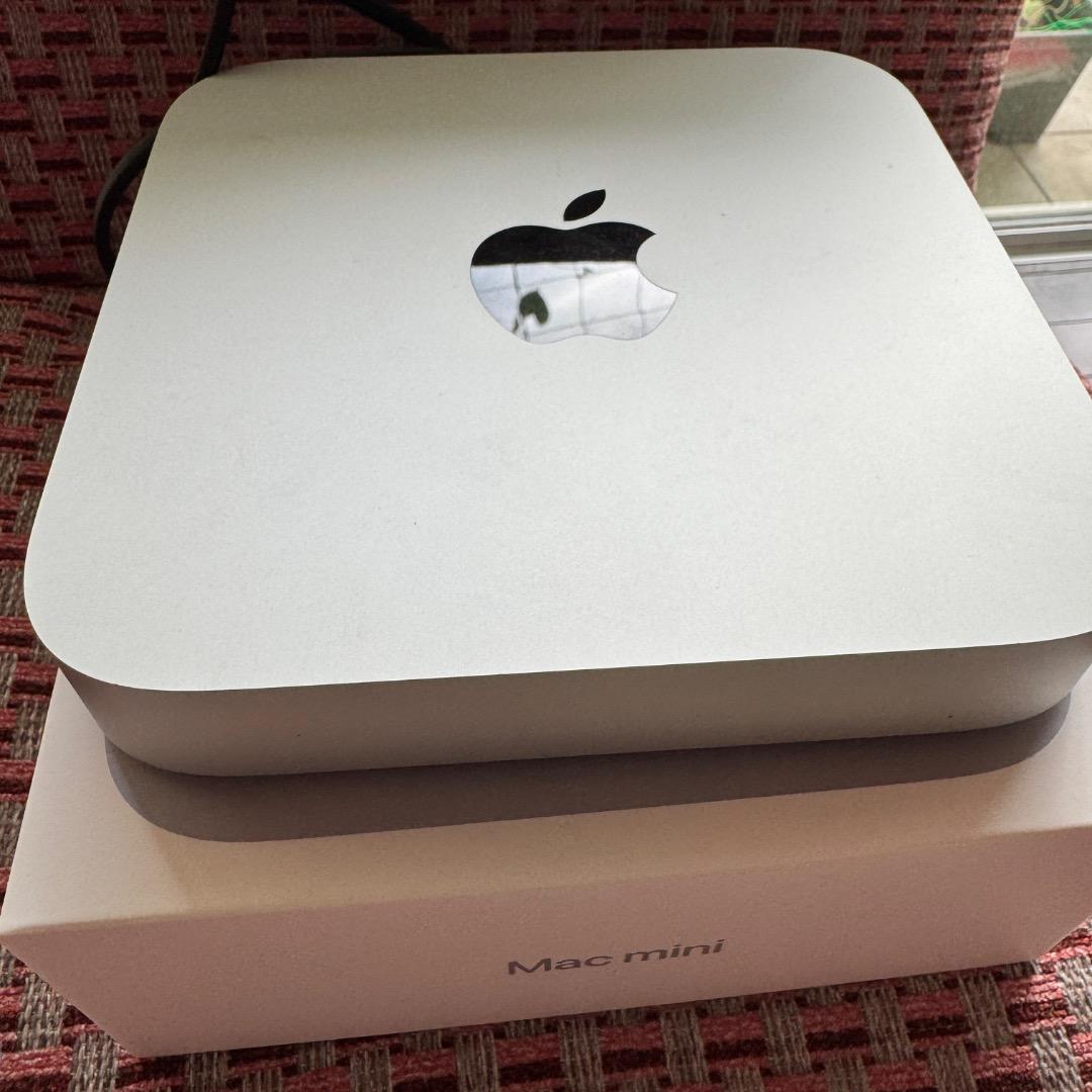 Macデスクトップ Apple Mac mini (M1 8GB/ 512 GB SSD)