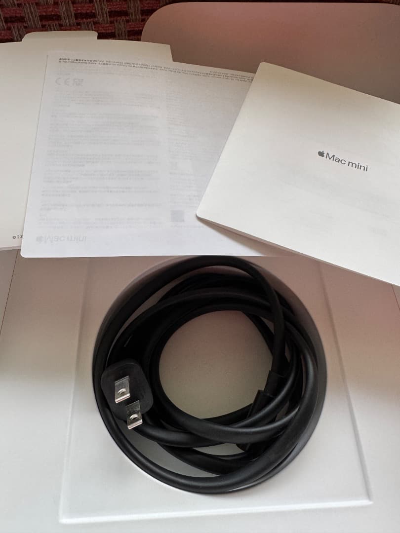 Macデスクトップ Apple Mac mini (M1 8GB/ 512 GB SSD)