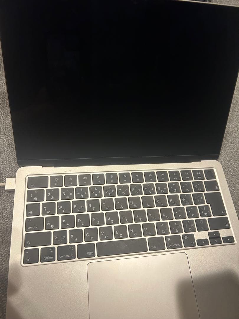 Apple MacBook Air 13.6インチ