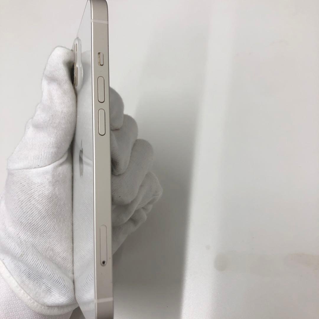 iPhone13 256GBホワイトバッテリー　82%