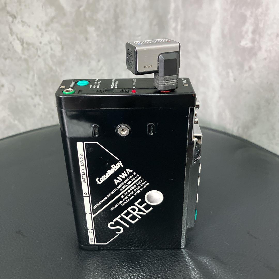 【希少】アイワ カセットボーイ AM FM TV ラジオ HS-J9 マイク付き