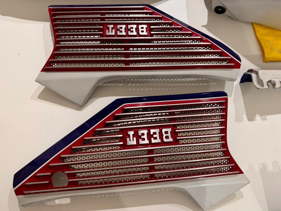 CBX400F 外装セットタンクBEET 1型純正カラー　青白当時物