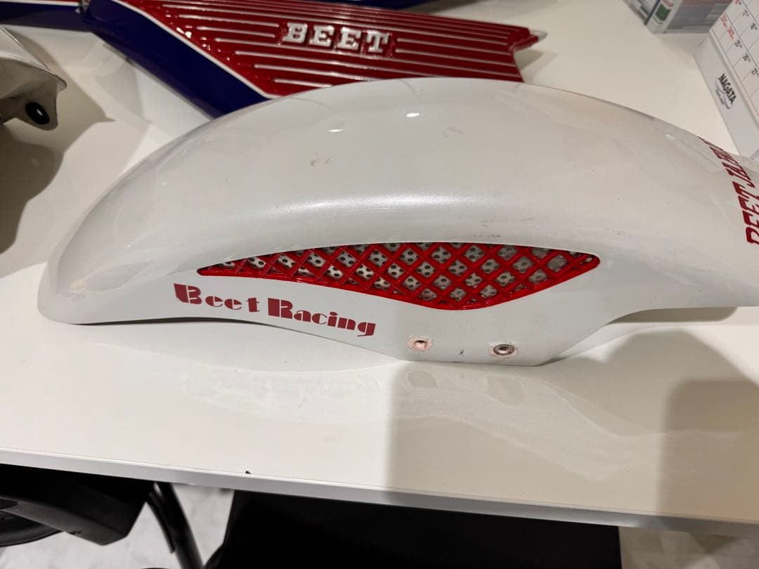 CBX400F 外装セットタンクBEET 1型純正カラー　青白当時物