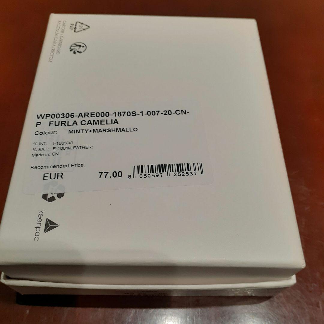 【新品未使用】FURLA カードケース 名刺入れ